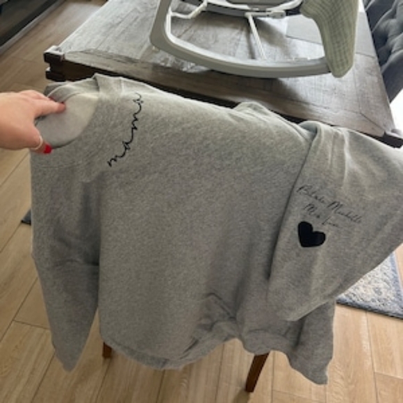 Cherished Moments - Custom ‘Mom EST. 1997’ Shirt - Picture 3 of 3